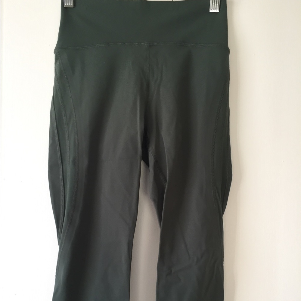 Lululemon capris